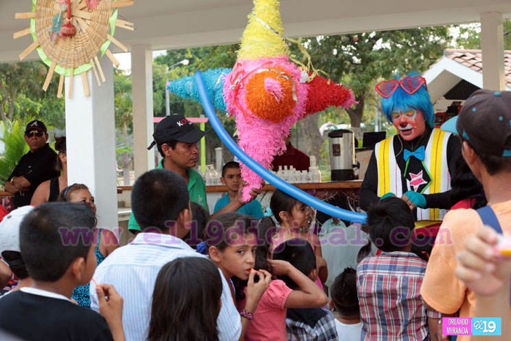 Cultura, gastronom&iacute;a y diversi&oacute;n en Avenida de Bol&iacute;var a Ch&aacute;vez